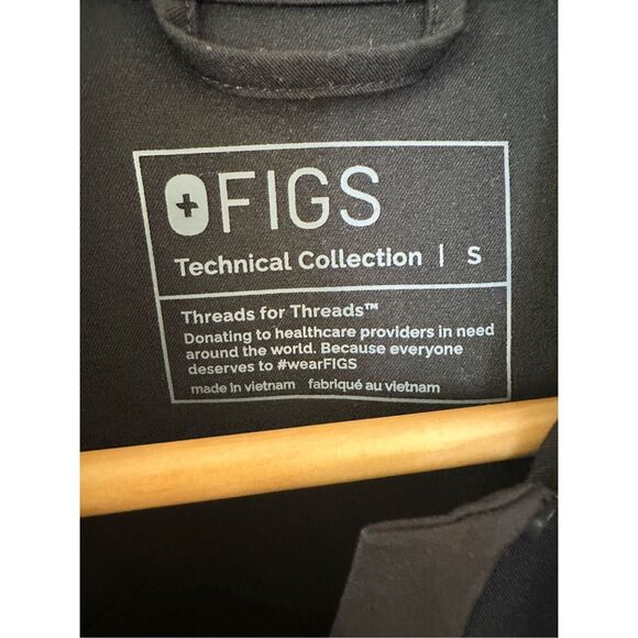 FIGS Black Collared Polo Technical Collection Scrub Top Size Small - Picture 4 of 6